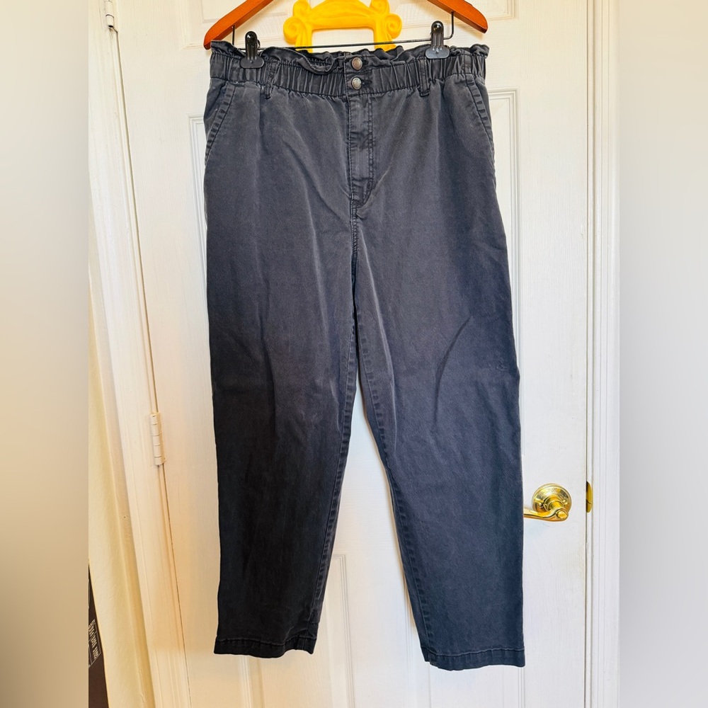 Universal Thread Dark Gray Relaxed Jeans